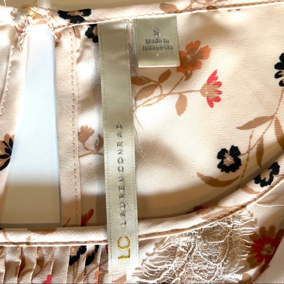{ Lauren Conrad } Floral Blouse Sz S - Picture 3 of 5
